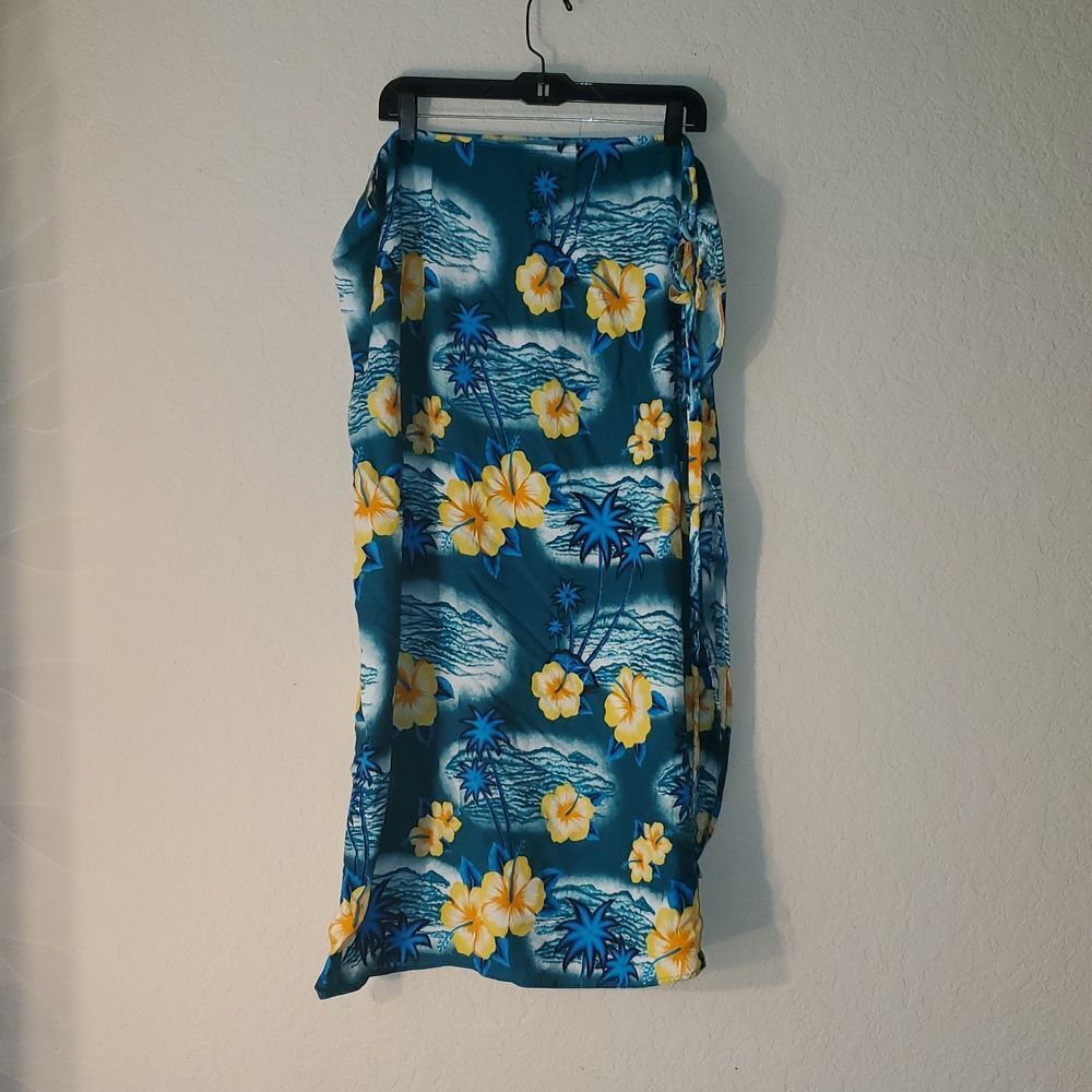 Tropical Hawaiian Sarong Wrap Skirt Teal Yellow Hibiscus Floral Plus Size 1X/2X